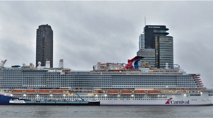 Milestone : delivery of LNG in Rotterdam City Centre